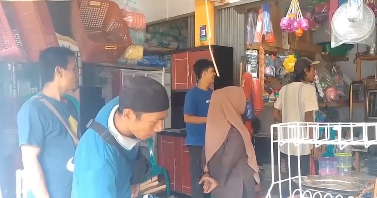 Bikin Ibu-ibu Full Senyum, Panitia 17 Agustusan di Lebak Siapkan Hadian Perabot Rumah Tangga untuk Pemenang