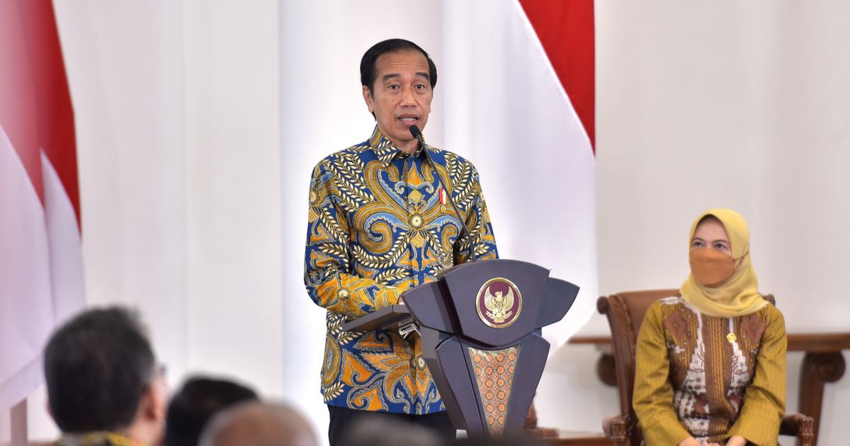 Peluang Jokowi dan Gibran Masuk Golkar di Tengah Bursa Ketua Umum