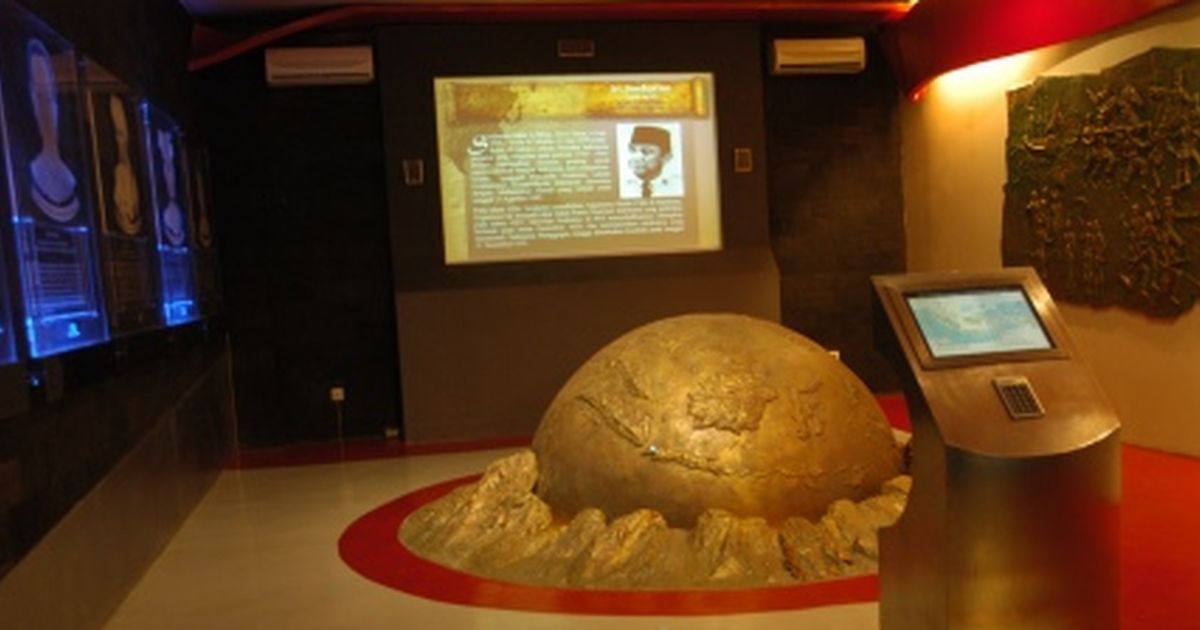 Mengunjungi Diorama Soekarno di Gedung Arsip Nasional, Hadirkan Bentuk Kamar Pengasingan sampai Foto Tanpa Peci