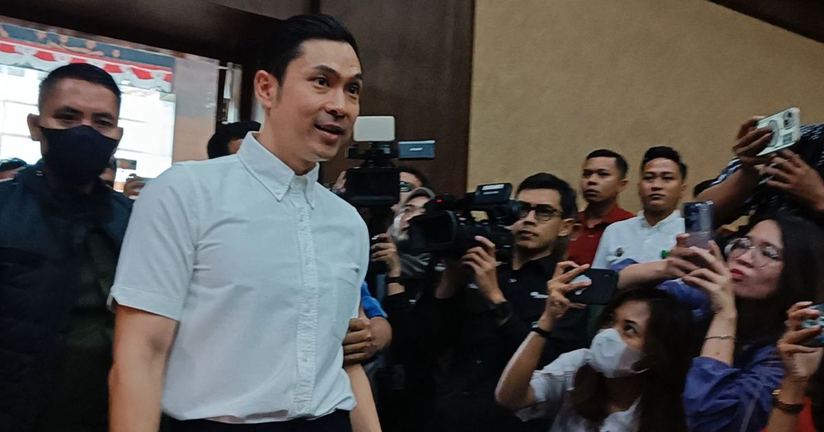 Kasus Korupsi Komoditas Timah, Harvey Moeis Didakwa Rugikan Negara Rp300 Triliun