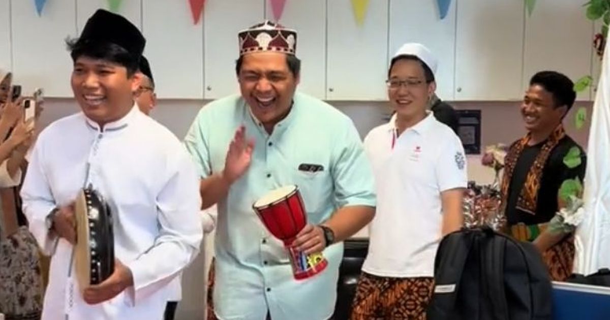 Momen Seru Kantor Berubah Jadi Acara ‘Nikahan’ Adat Betawi, Totalitas Rayakan Lomba Agustusan