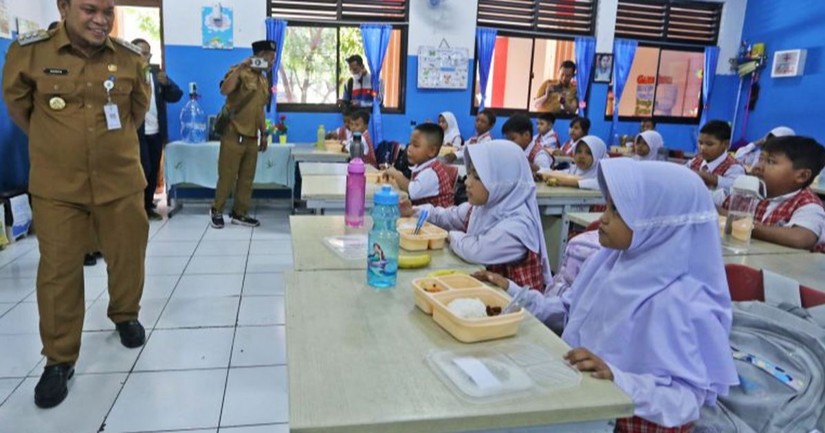 Wamentan Minta Susu Tidak Dimasukkan dalam Program Makan Bergizi Gratis Jika Masih Impor