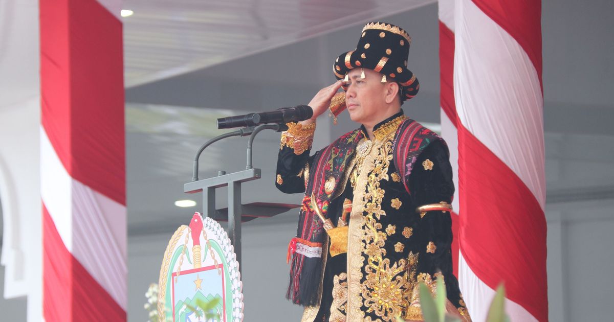 Pimpin Upacara HUT ke-79 RI, Ini Pesan Pj Gubernur Sumut Agus Fatoni kepada Generasi Gen Z