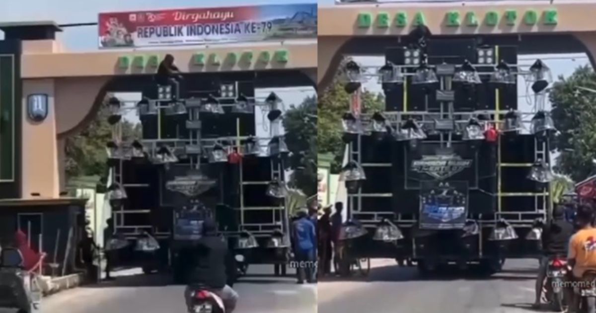 Viral! Mobil Pengangkut Sound Horeg Terjebak di Gapura