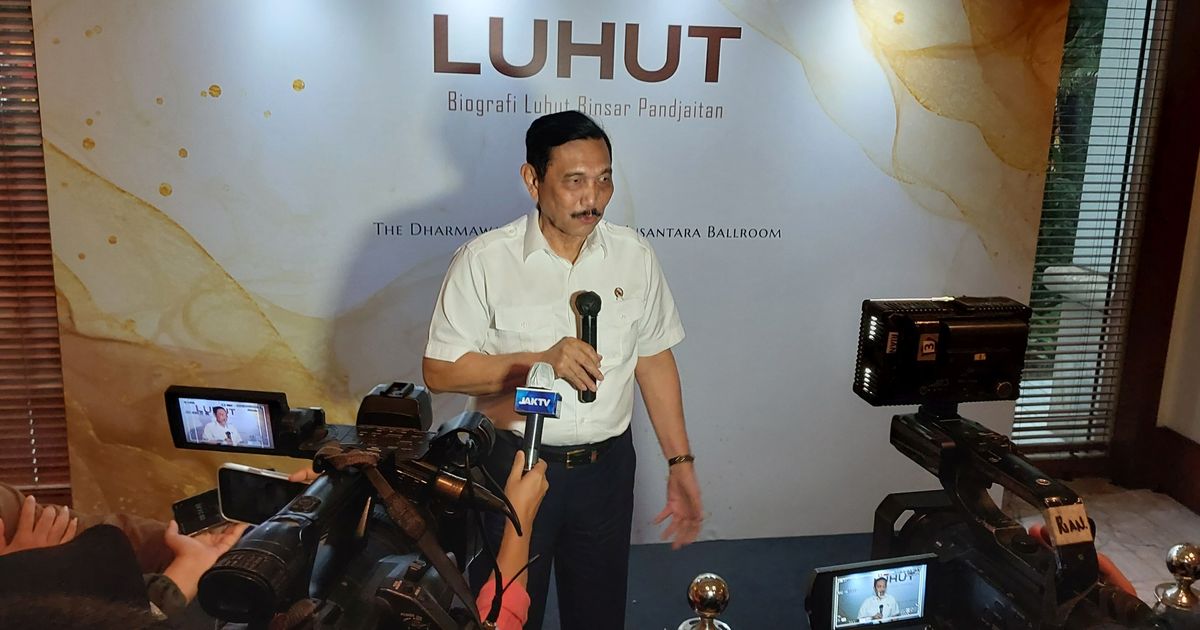 Kabar Jokowi Jadi Ketua Dewan Pembina Golkar, Begini Respons Singkat Luhut