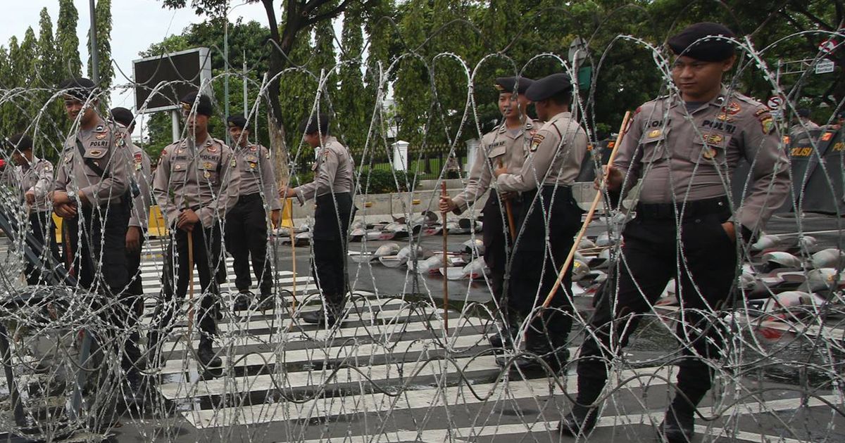 3.286 Polisi Kawal Unjuk Rasa Protes Revisi UU Pilkada Hari Ini