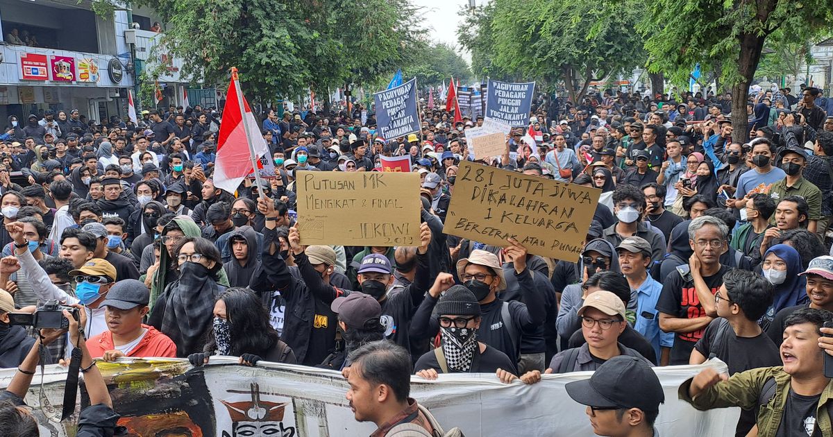 Ribuan Mahasiswa dan Warga Demo Tolak Revisi UU Pilkada di Malioboro, Massa Juga Tuntut Jokowi Mundur