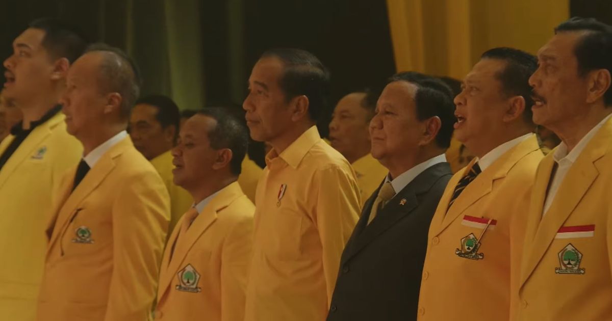 VIDEO: Jokowi Blak-blakan Kenakan Baju Kuning di Munas Golkar, Ternyata ini Niatnya