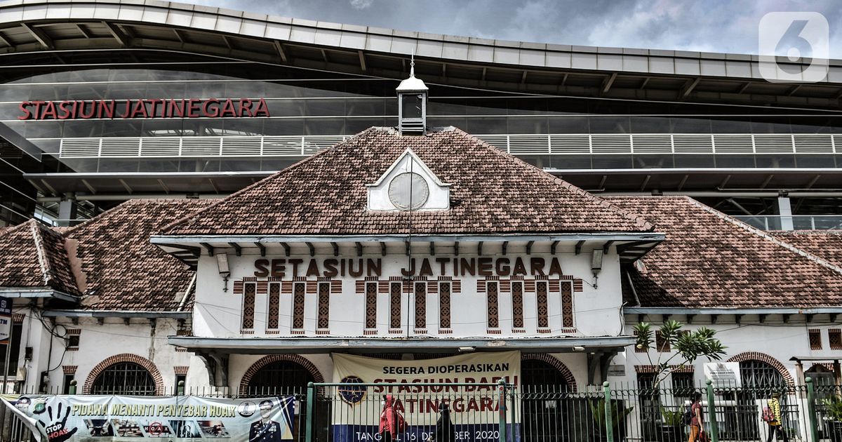 Ada Demo Peringatan Darurat, Penumpang Kereta Jarak Jauh di Stasiun Gambir Bisa Naik dari Stasiun Jatinegara