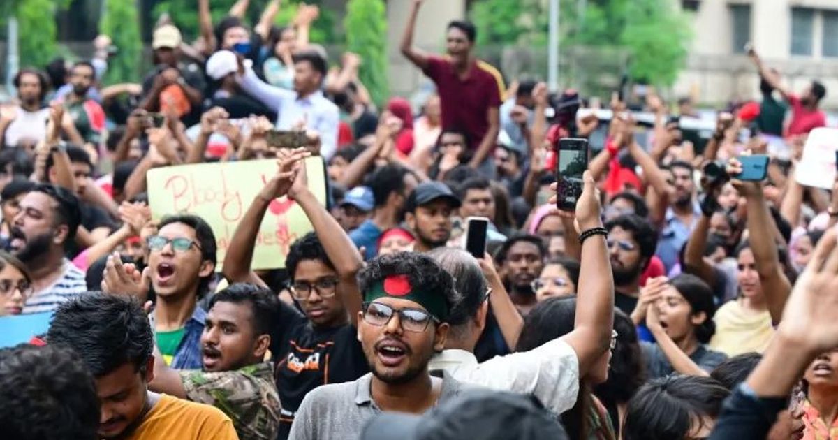 Kondisi Bangladesh Rusuh Diserbu Ratusan Mahasiswa, Semua Ujian SMA dan Setara Dibatalkan