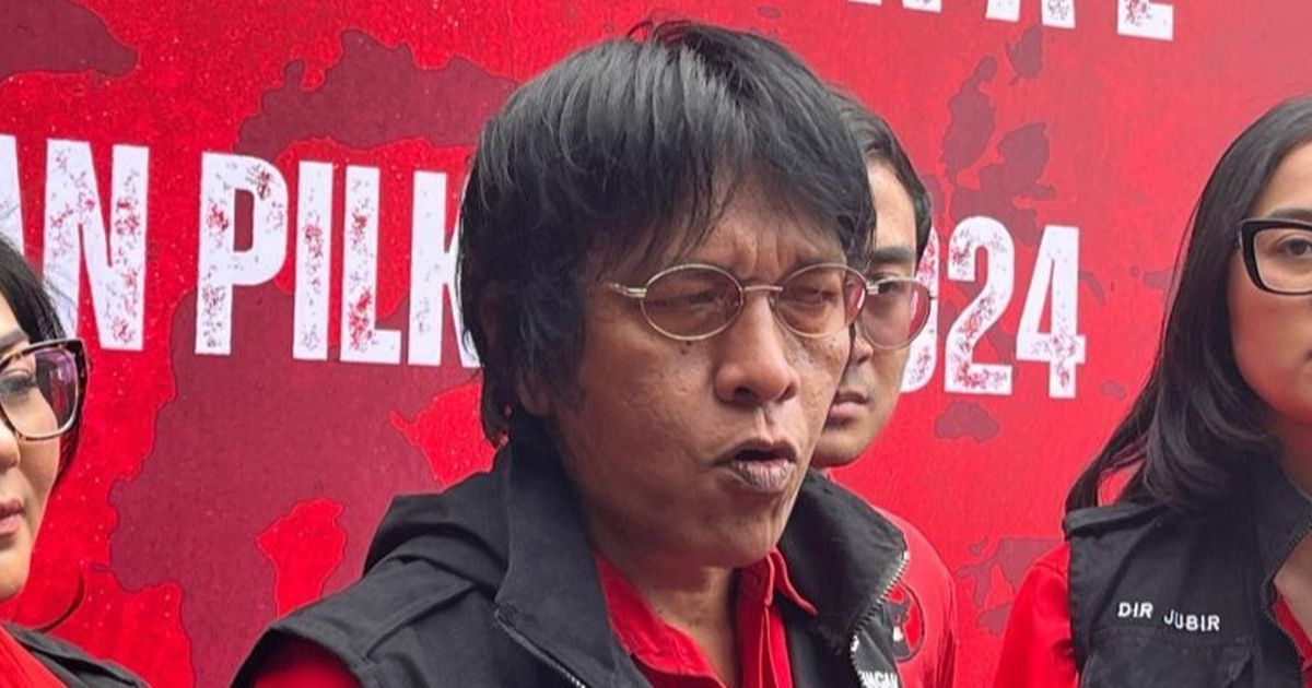 Adian Napitupulu Temui 26 Demonstran yang Ditangkap Polisi: Lepaskan Saja Lah!