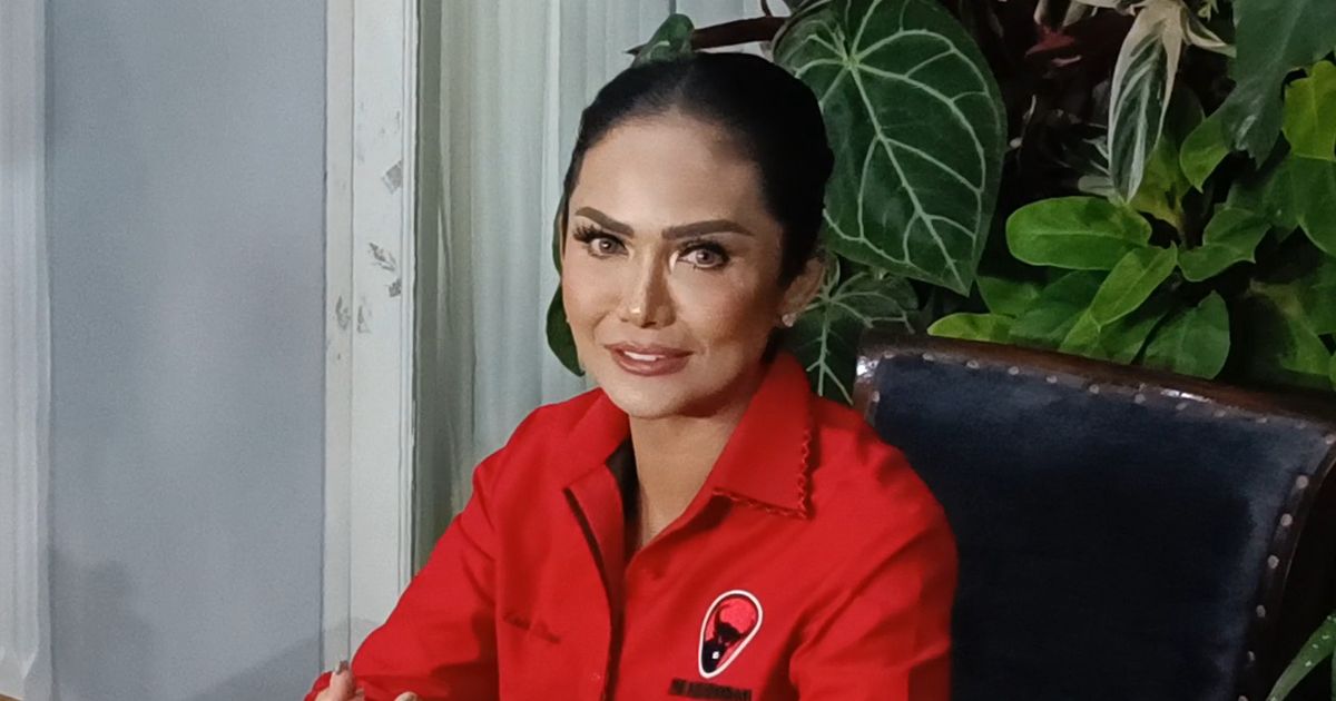 Sempat Unggah Batal Jadi Calon Wali Kota Batu, Krisdayanti Mengaku Gelisah dan Cemas