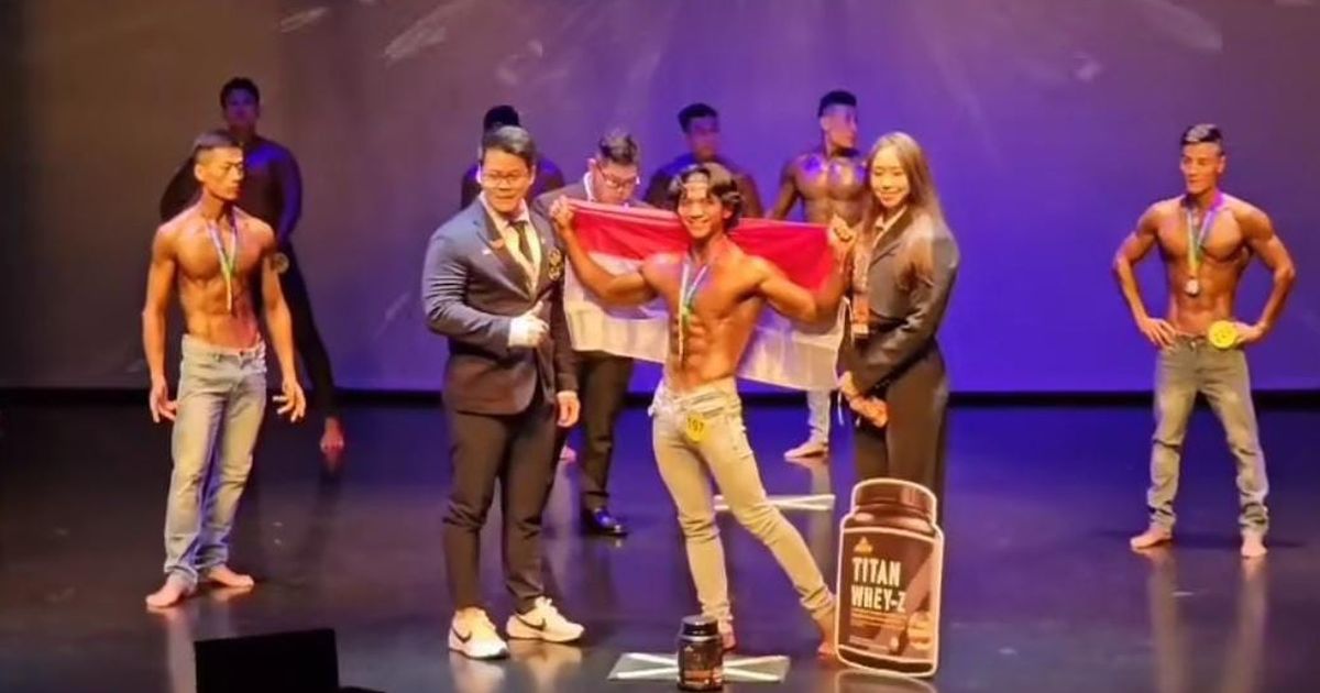 Badan Kekar Berotot, Pedangdut Rizki dan Ridho Juara 1 Kompetisi Binaraga di Singapura