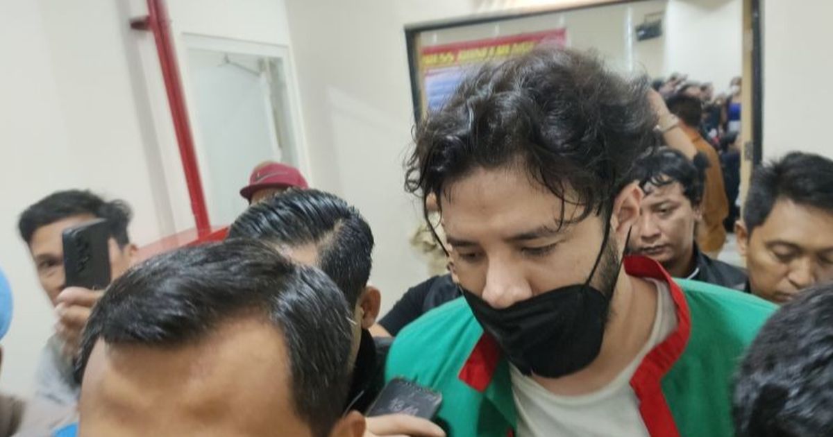 Ammar Zoni Divonis Tiga Tahun Penjara dan Denda Rp1 Miliar Terkait Kasus Narkoba