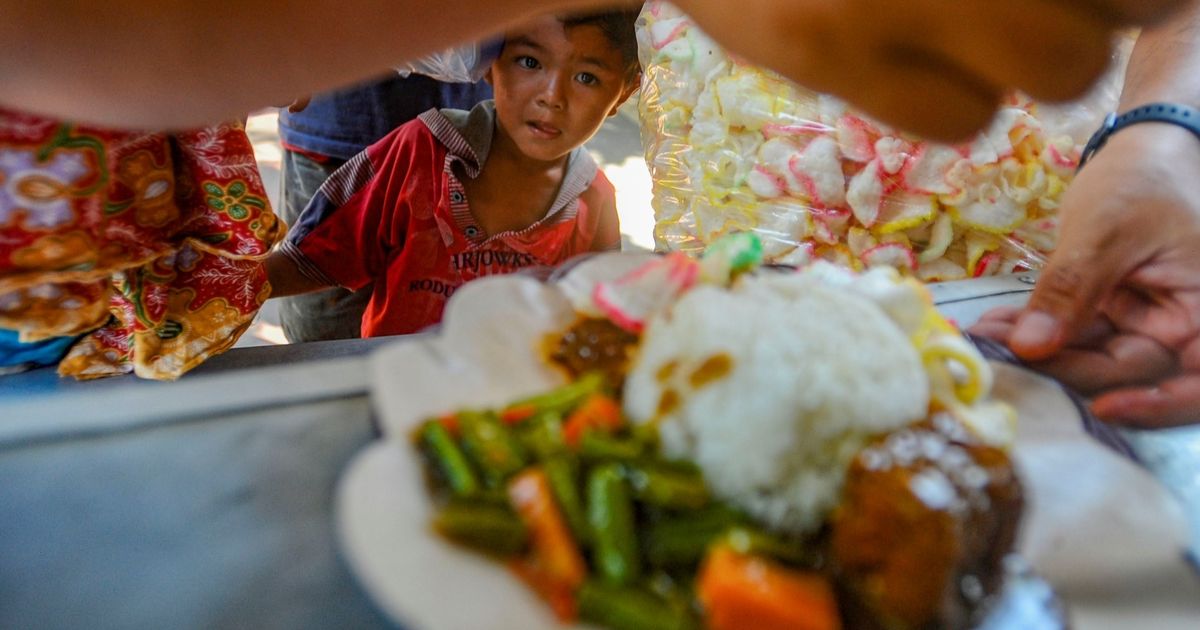 Uji Coba Program Makan Siang Gratis di Makassar, Wali Kota Geser Anggaran Kelurahan