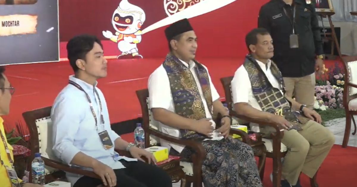 Didampingi Gibran, Ahmad Luthfi-Taj Yasin Daftar ke KPU Jateng