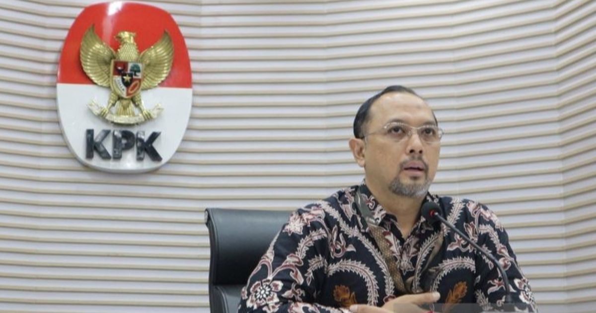 KPK Obok-Obok Kantor dan Rumah Dinas Bupati Situbondo!