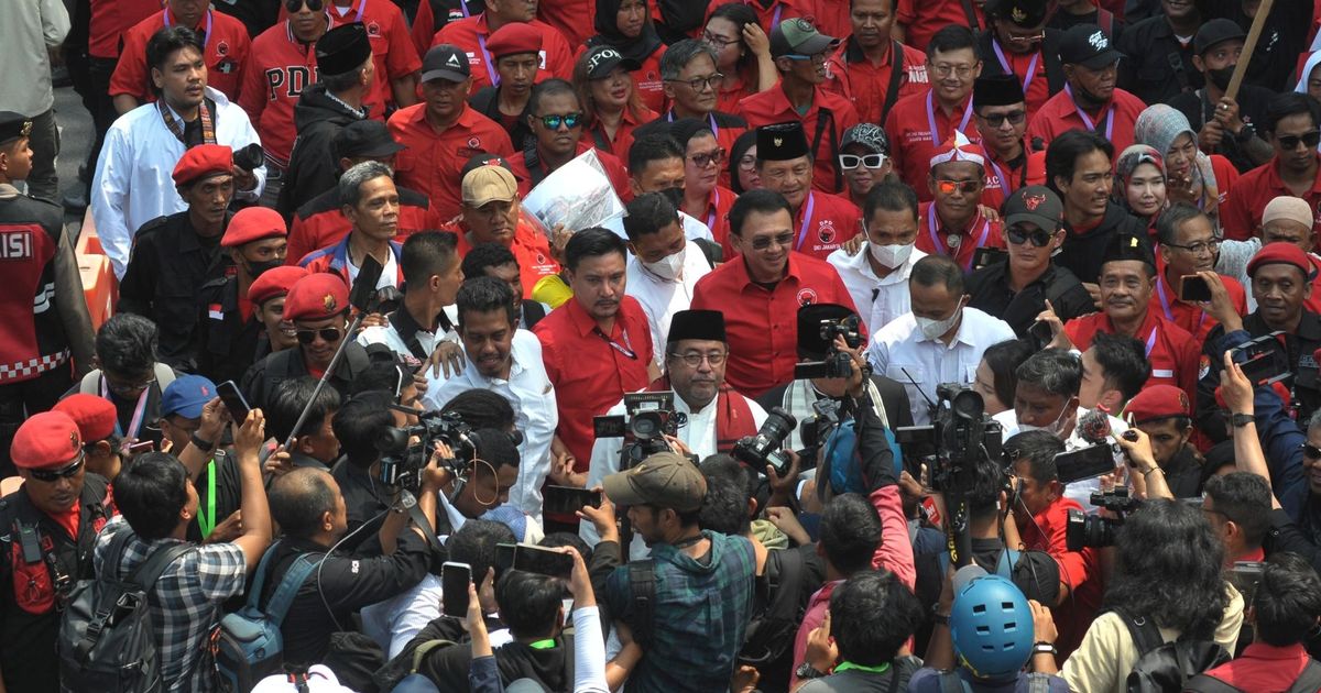 VIDEO: Momen Ahok Tertawa Dengar Pramono Sapa Rano 'Doel' Karno Daftar Pilgub Jakarta