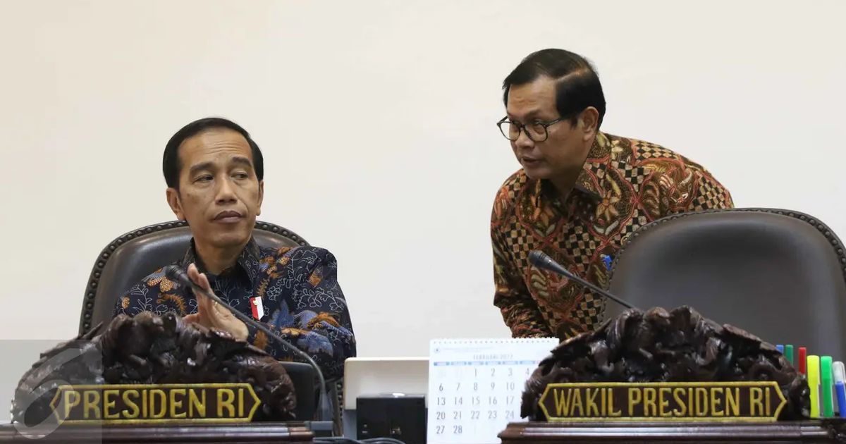 Penuh Arti Senyum Jokowi di Balik Restu Buat Pramono Maju Cagub Jakarta Diusung Mega PDIP