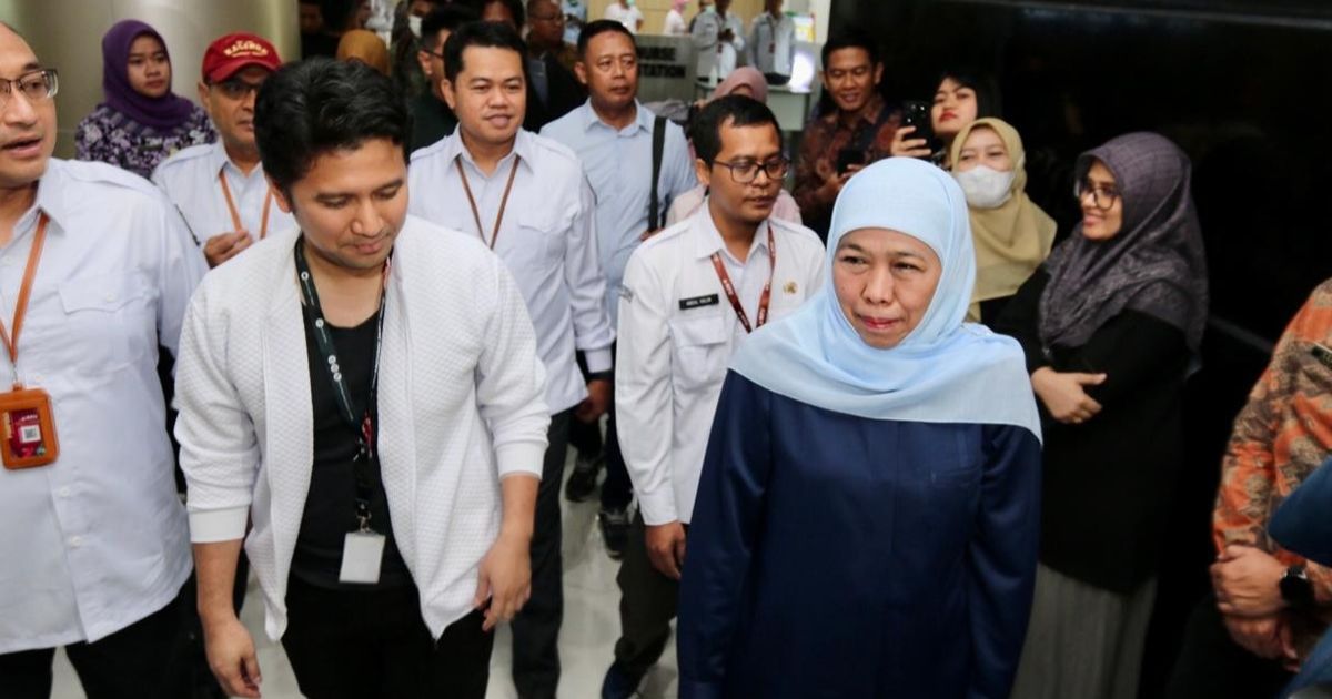 Khofifah-Emil Jalani Tes Kesehatan di RSUD dr Soetomo