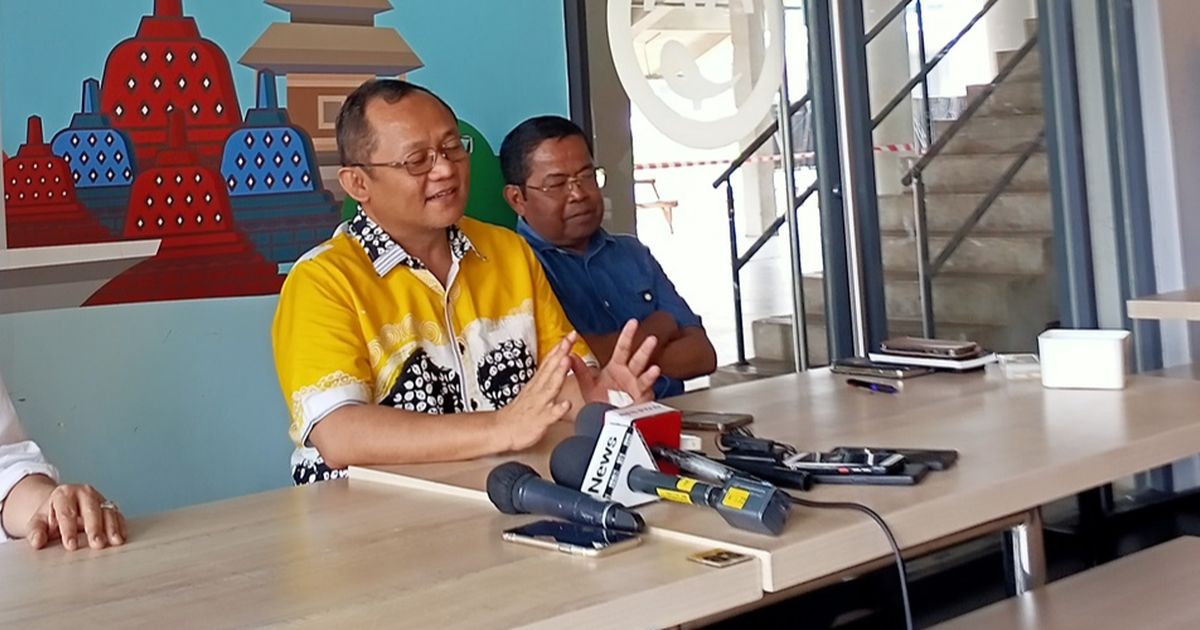 Wakil Ketuanya Dampingi Risma, Golkar Jatim Tetap Dukung Khofifah-Emil