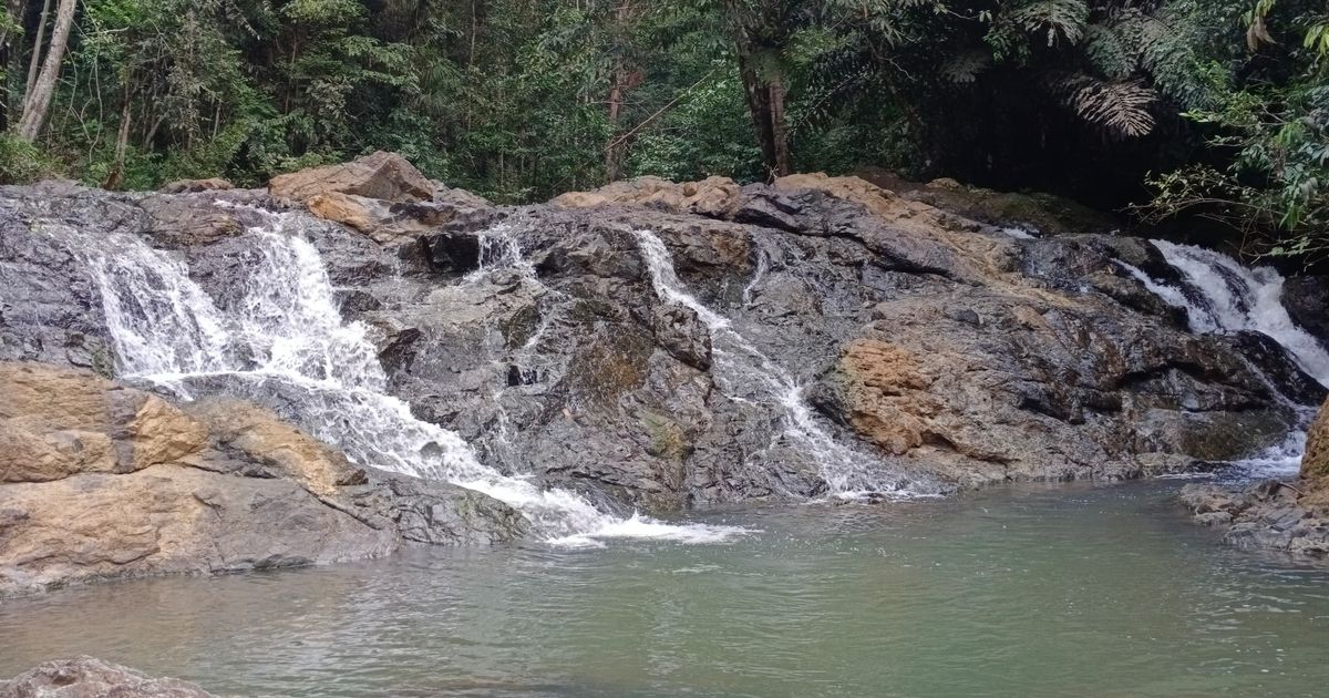 Indahnya Air Terjun Doyam Turu Lempesu