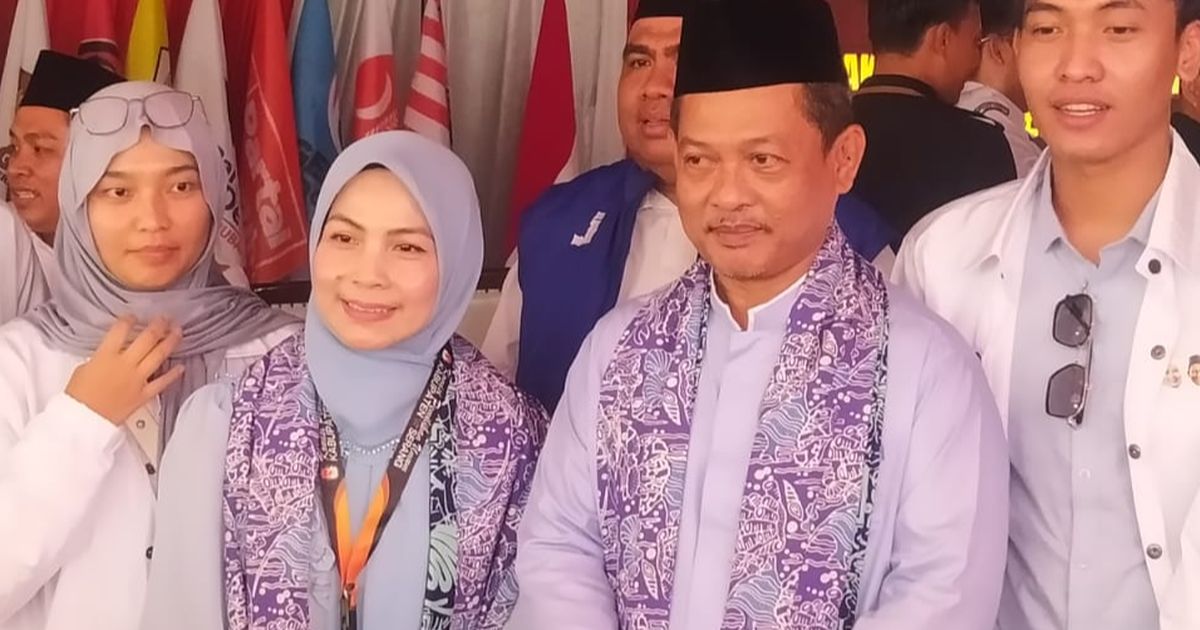 Istri Yandri Susanto Daftar ke KPU Kabupaten Serang, Optimistis Kalahkan Anak Ratu Atut Andika Hazrumy