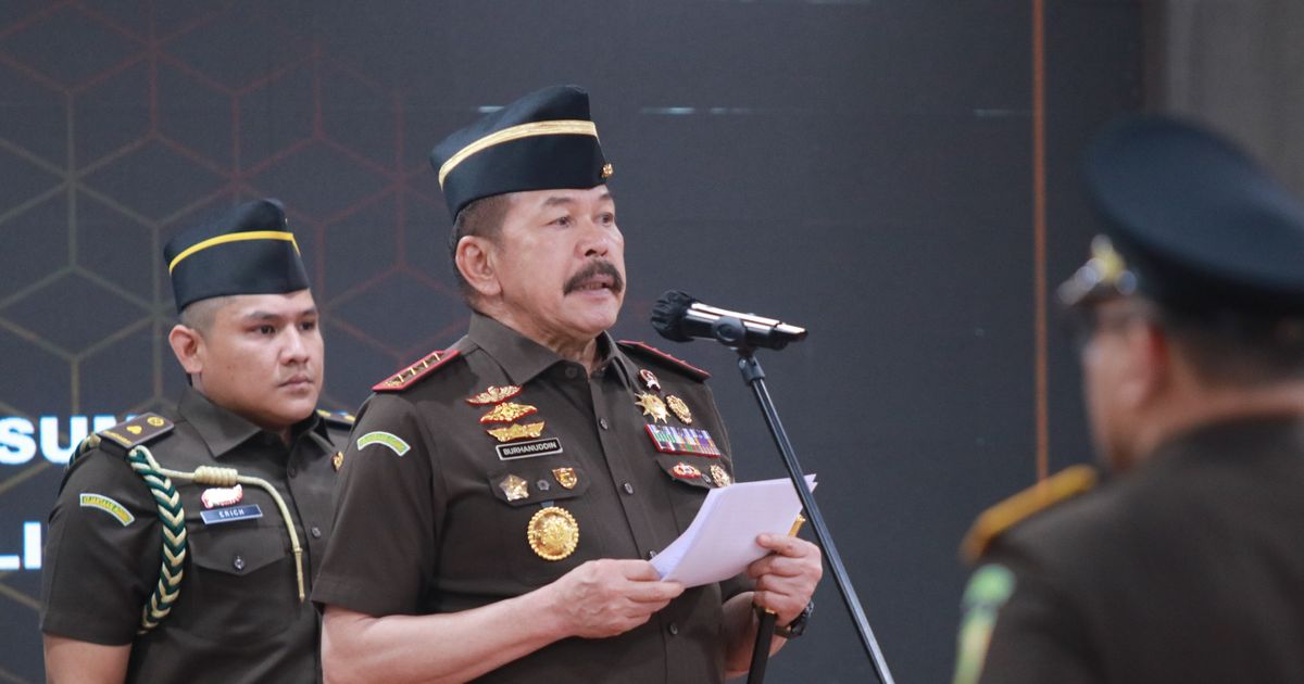 Jaksa Agung Ingatkan Anak Buah Bijak Main Sosial Media dan Jaga Netralitas di Pilkada