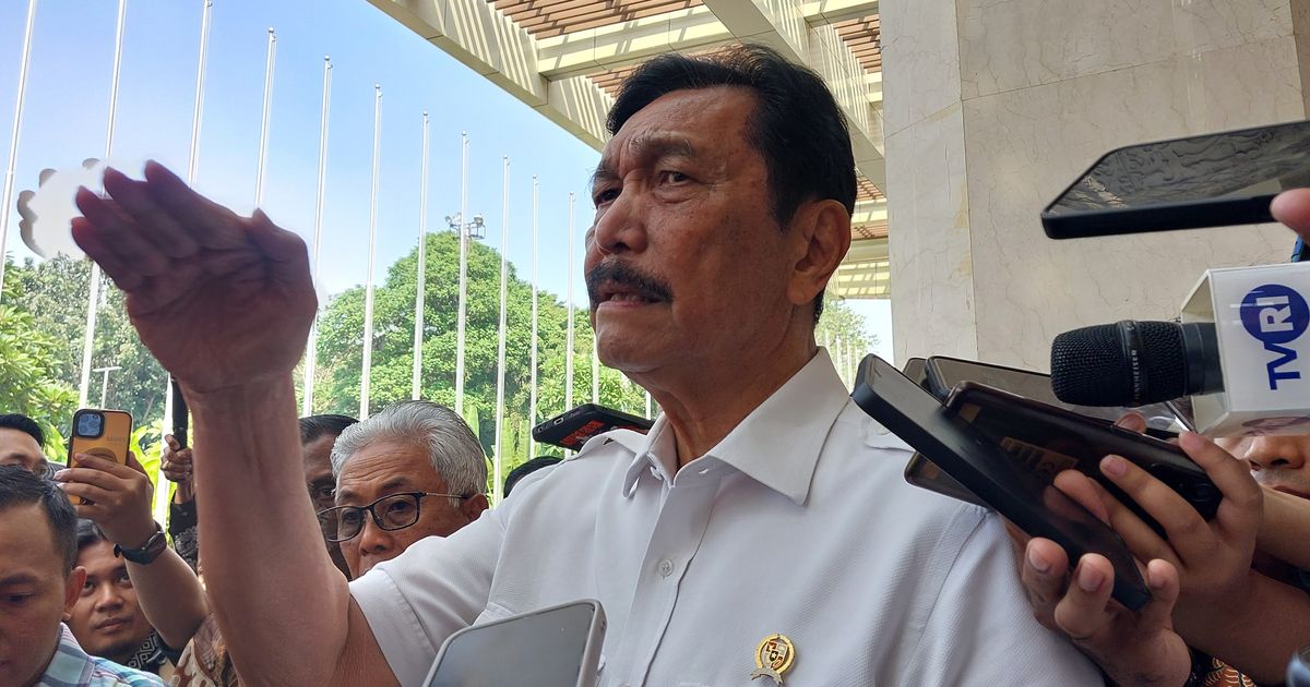 Bocoran Menko Luhut: Prabowo Bakal Bangun Jalan Tol dan LRT di Bali