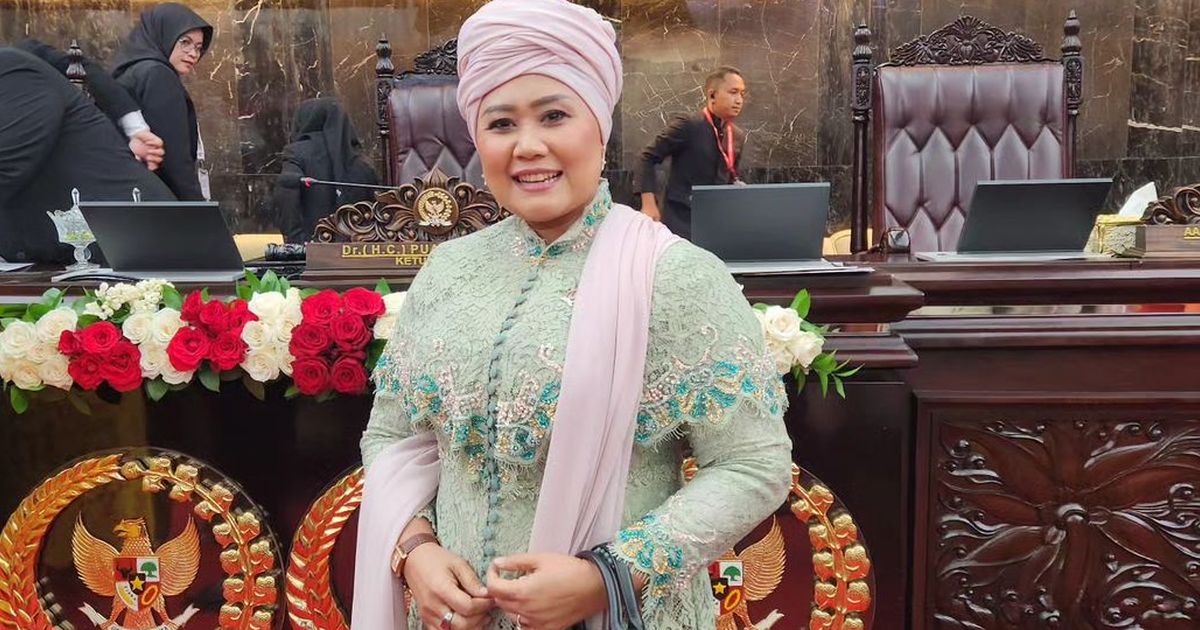 Sisi Lain Luluk Nur Hamidah Calon Gubernur Jatim 2024, Sering Lakukan Kegiatan Seru Bersama Suami, Mulai Pelesiran hingga Panco