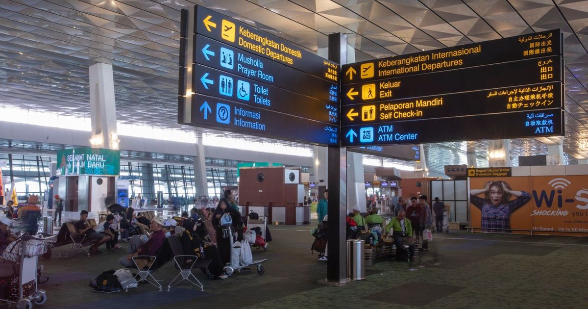 Resto di Terminal 3 Bandara Soetta Kebakaran, Penerbangan Tetap Normal