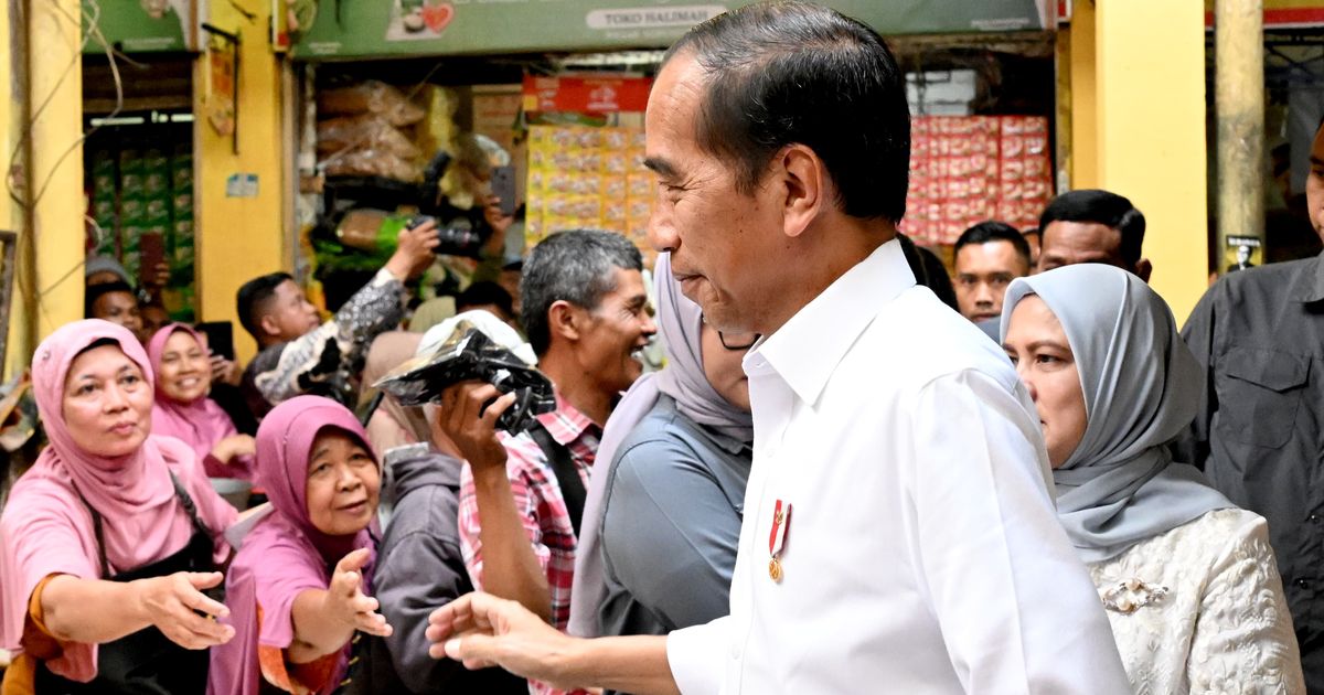 Komandan Paspampres Bantah Anggotanya Pukul Mahasiswa yang Swafoto dengan Jokowi di Samarinda