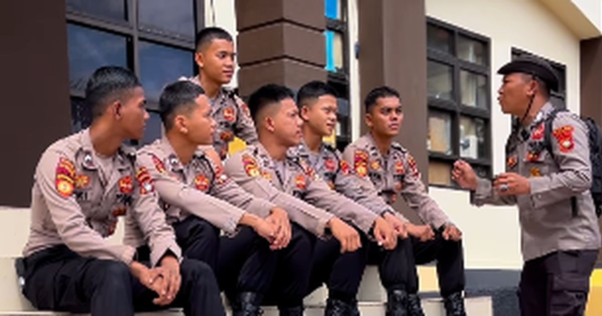 Kumpulkan Bintara Polisi Remaja, Om Rocker Beri Nasihat Mendalam 'Bergayalah Sesuai Isi Dompet'