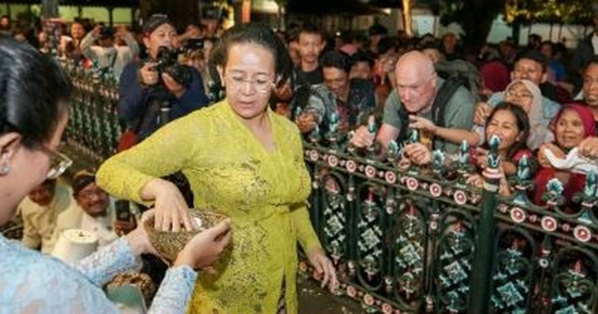 Melihat Prosesi Udhik-Udhik, Jadi Pembuka Rangkaian Peringatan Maulid Nabi di Keraton Yogyakarta