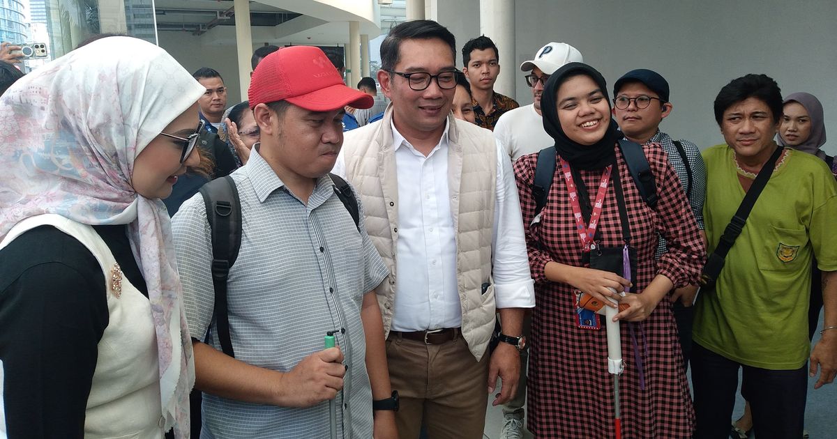 Ridwan Kamil Umumkan Timses: Riza Patria Ketua, Stafsus Jokowi Angkie Yudistia Jubir