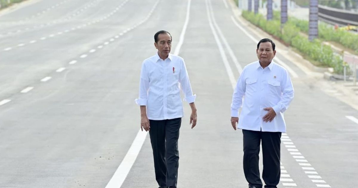 VIDEO: Akrab Jokowi dan Prabowo Satu Mobil di IKN, Turun Lalu Bicara Serius Empat Mata