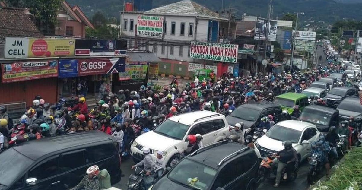 Libur Panjang, Jalur Puncak Bogor Diberlakukan Ganjil Genap dan One Way sampai Senin