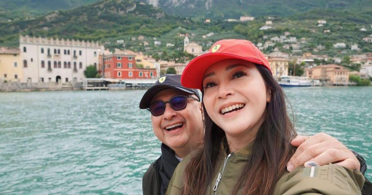 Liburan Romantis Maia Estianty dan Irwan Mussry di Italia, Semakin Tua Makin Bahagia