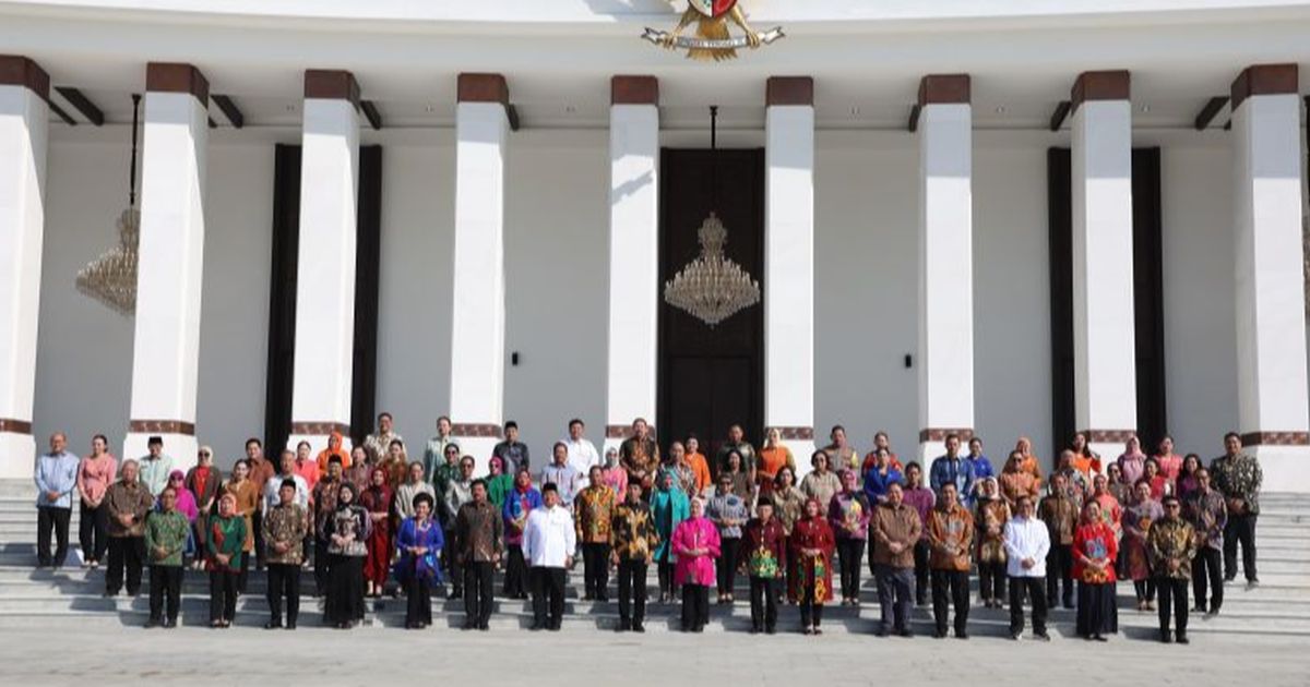 VIDEO: Menohok Pesan Jokowi Depan Prabowo 