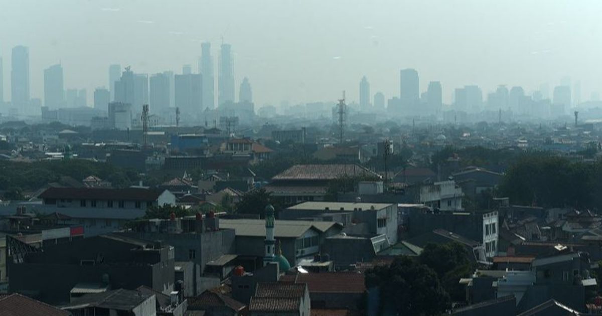 Kualitas Udara Jakarta Terburuk Kedua Dunia, Warga Diimbau Bermasker dan Hindari Aktivitas Luar Ruangan