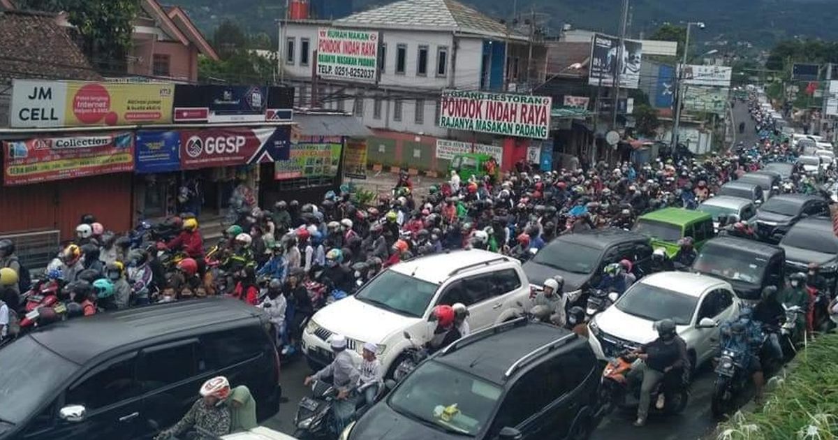 Kronologi Wisatawan Asal Jakarta Meninggal Dunia saat Puncak Macet Total