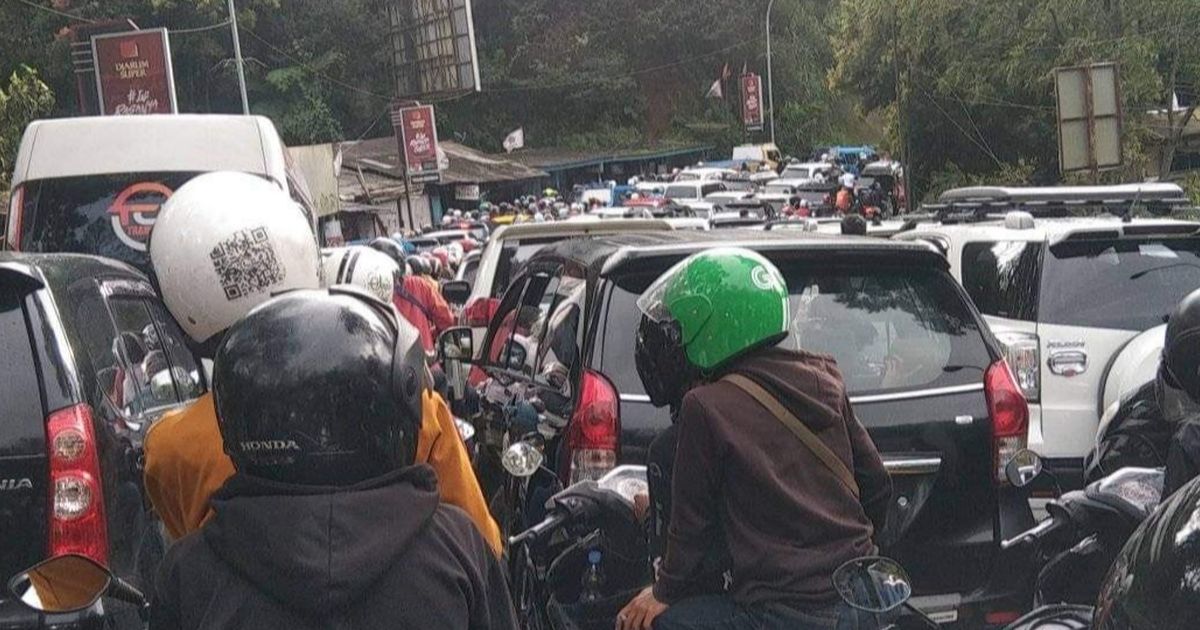 Usai Macet Total, Pagi Ini Puncak 'One Way' ke Arah Jakarta hingga Sore Hari