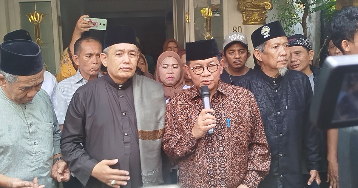 Pramono Anung Puji Kiai Zanuri: Foke sampai Jokowi Menghormati Beliau