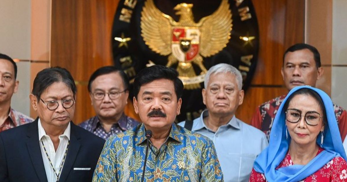 Daftar 12 Nama Calon Kompolnas Dikirim ke Jokowi, Ada Pensiunan Jenderal Polisi hingga Eks Komisioner Komnas HAM