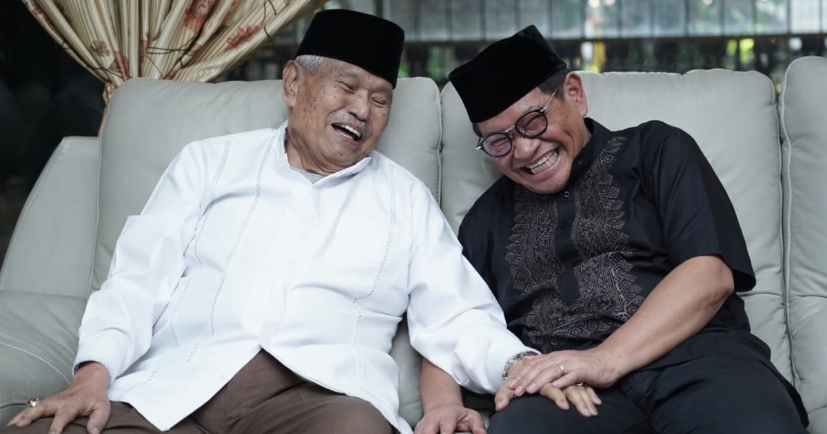 Sowan ke 'Dedengkot Betawi' Babe Nuri, Pramono Beberkan Program Kesejahteraan bagi Warga Jakarta