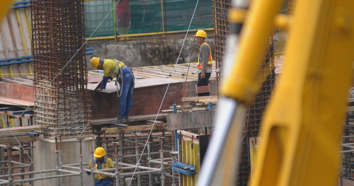 Dharma-Kun Soroti PHK di Jakarta Tinggi: Hidup Penuh Kesulitan akan Kita Perjuangkan