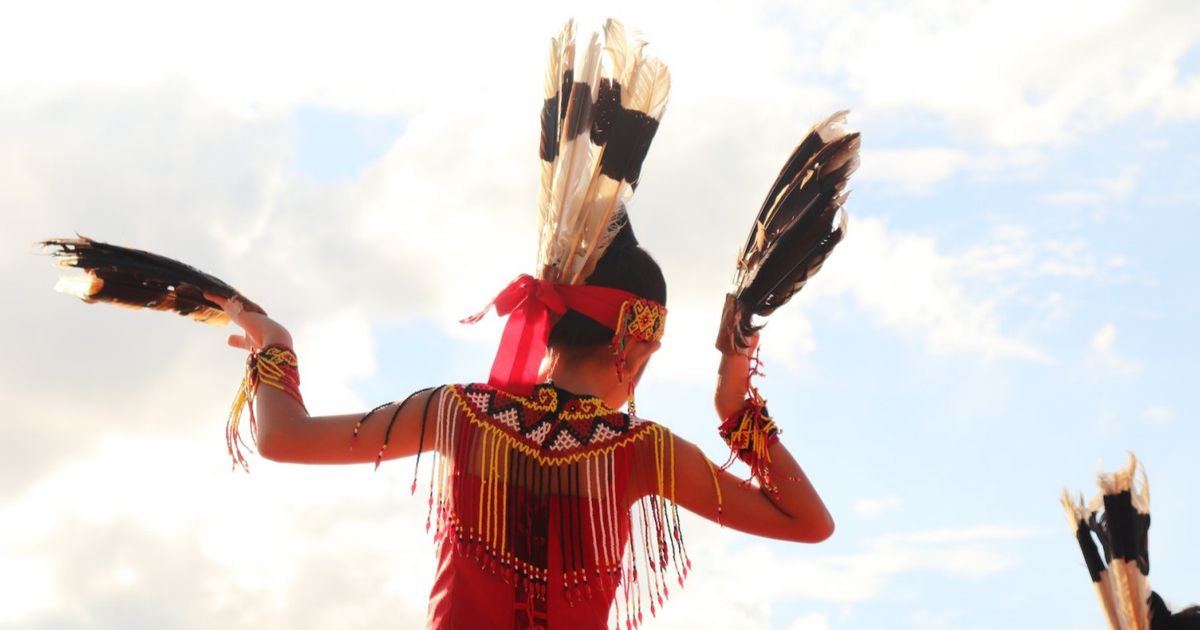 Kisah Mangkuk Merah, Dari Tradisi Adat Dayak hingga Peristiwa Perang Rakyat