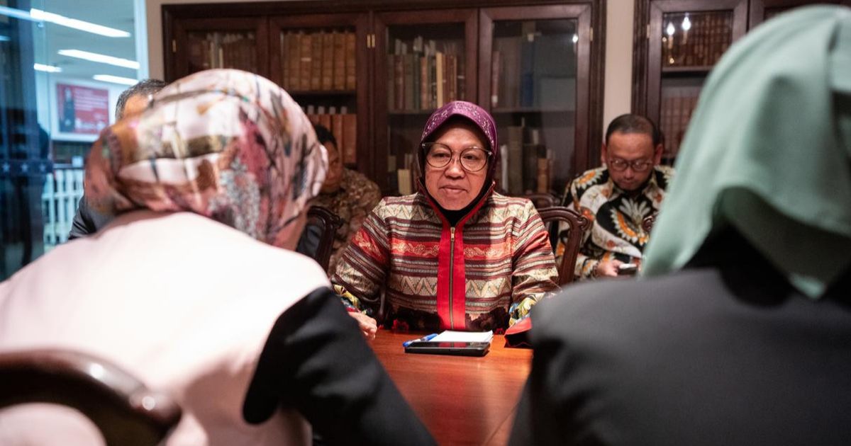 Pilkada Jatim, Risma Bakal Terapkan SLTA Tanpa Bayar dan Makan Siang Gratis