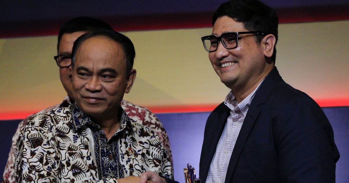 Lewat Aplikasi Livin dan Solo Techno Park, Bank Mandiri Sabet Penghargaan Merdeka Awards 2024