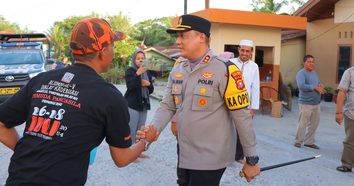 Kapolres Rohil Silahturahmi dengan Tokoh Masyarakat & Bagikan Bansos